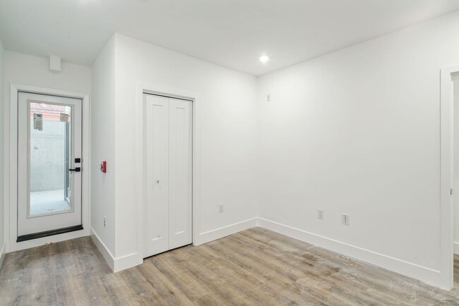 Building Photo - 410-24 N 8th St