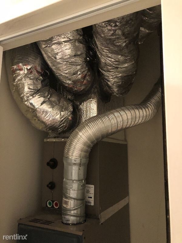 Building Photo - 1823 Michigan Ave