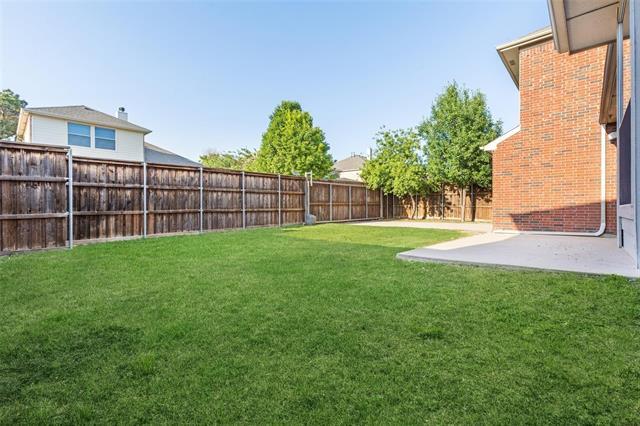 Building Photo - 9750 Grassland Dr