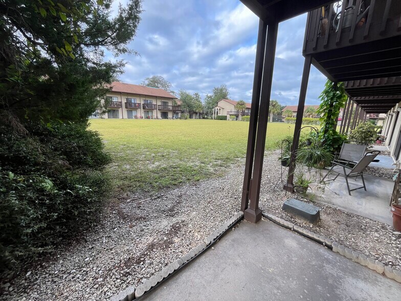 Building Photo - 1255 Ponce Island Dr