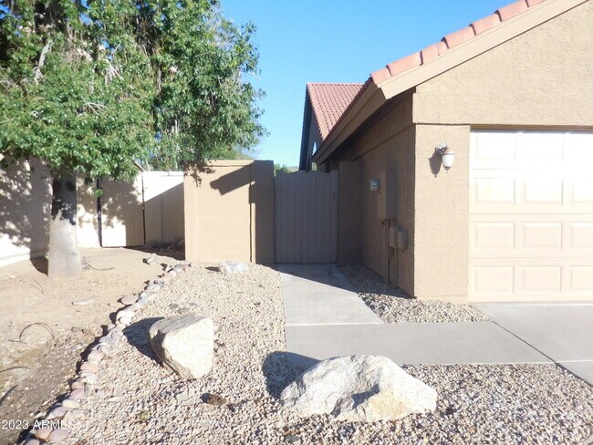 Building Photo - 13253 N 101st Way