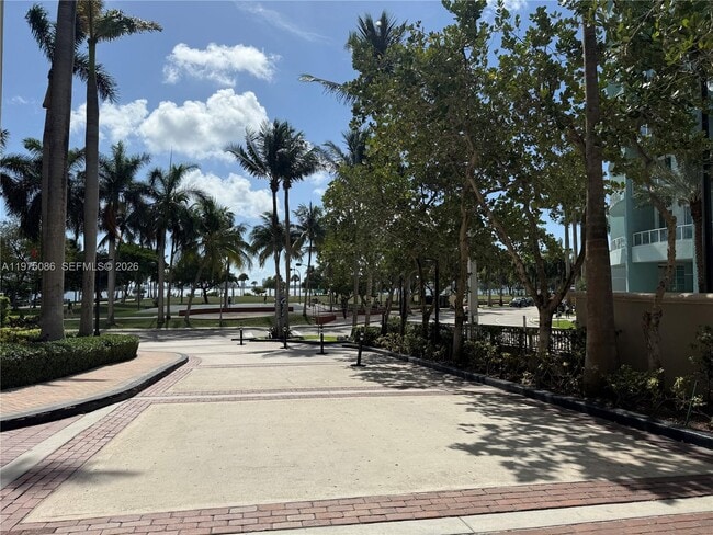 Building Photo - 2001 S Biscayne Blvd