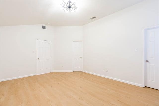 Building Photo - 1179 Landon Ln