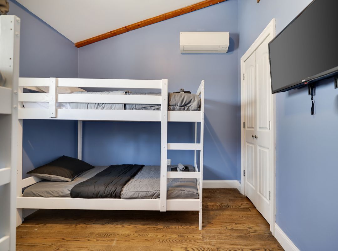 Building Photo - 163 Cambridge Ct