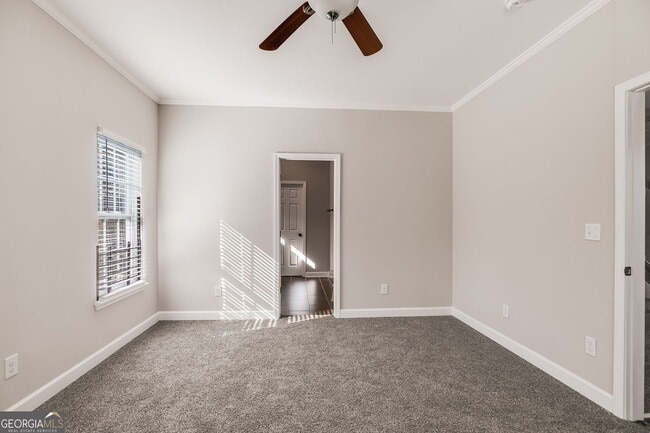 Building Photo - 960 N Grand Ave NW