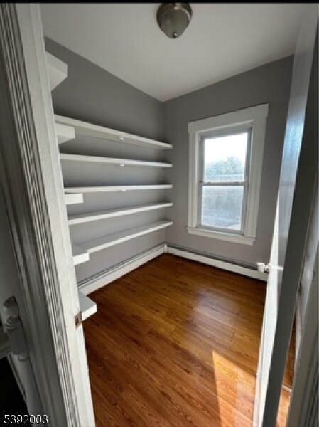 Building Photo - 466 Cortlandt St