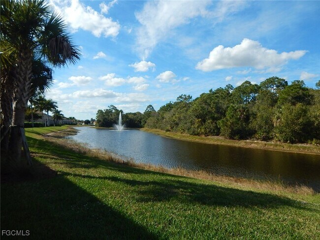 Building Photo - 1437 Weeping Willow Ct