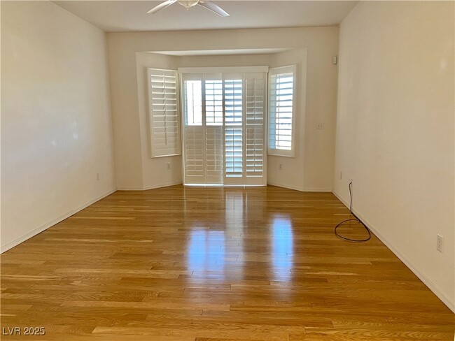 Building Photo - 2768 Cherrydale Falls Dr