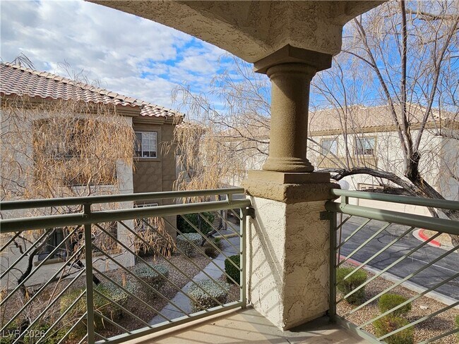 Building Photo - 6704 Indian Chief Dr