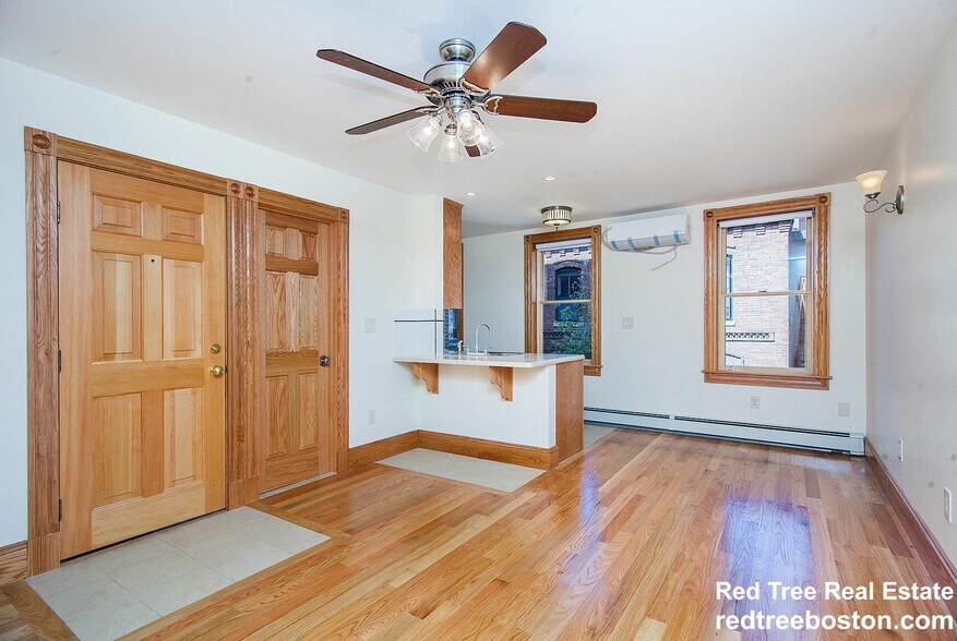 Unit 4 - 27 Phillips St