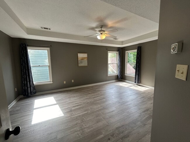 Building Photo - Gated Community on the Island! Bonus Room!...