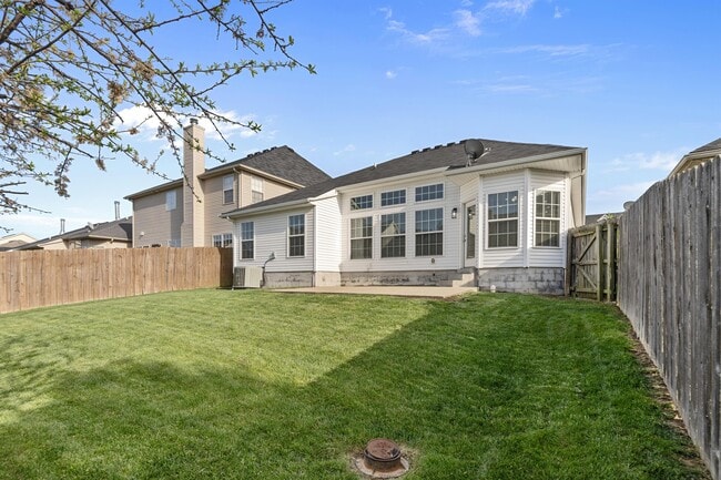 Building Photo - 657 Cielo Vista Rd