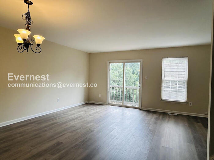 Building Photo - 20865 Sandstone Square