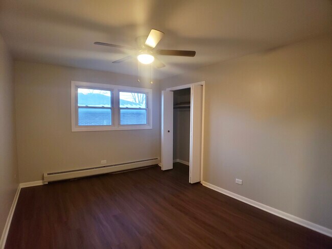 Building Photo - 9109 Sahler Ave
