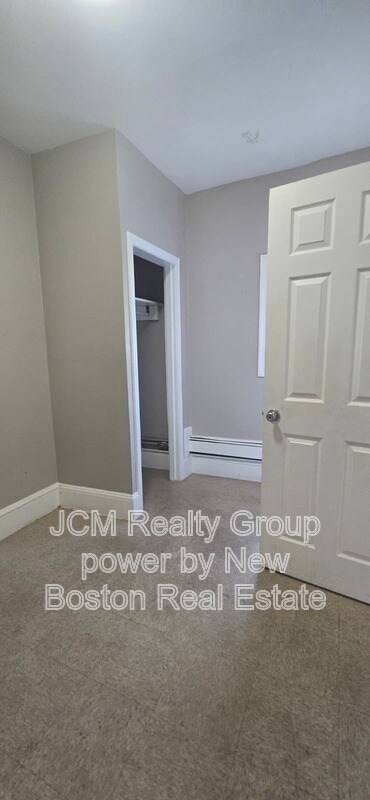 Building Photo - 66 Batchelder St