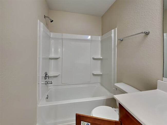 Building Photo - 729 Totem Trail Dr