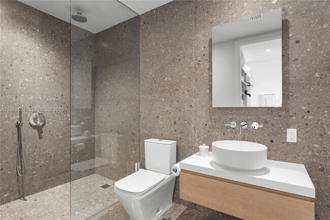 Building Photo - 8701 Collins Ave