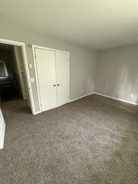 Building Photo - 508 Tipperary Dr