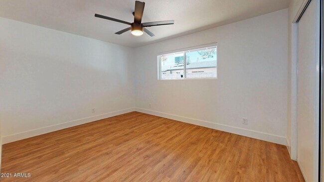 Building Photo - Remodeled 2 bedroom 1 bath!
