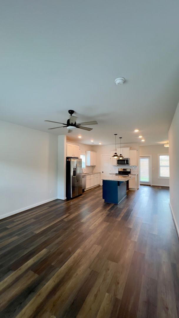 Building Photo - 416 Jack Hampton Dr