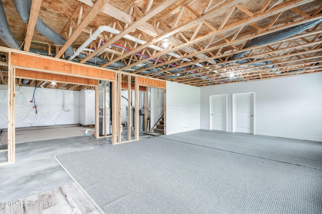 Building Photo - 16302 Spitfire Lake Path