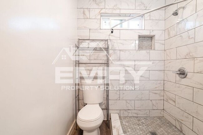 Building Photo - Newly 1 bed 1 bath apartment for rent in Firestone Blv Norwalk California