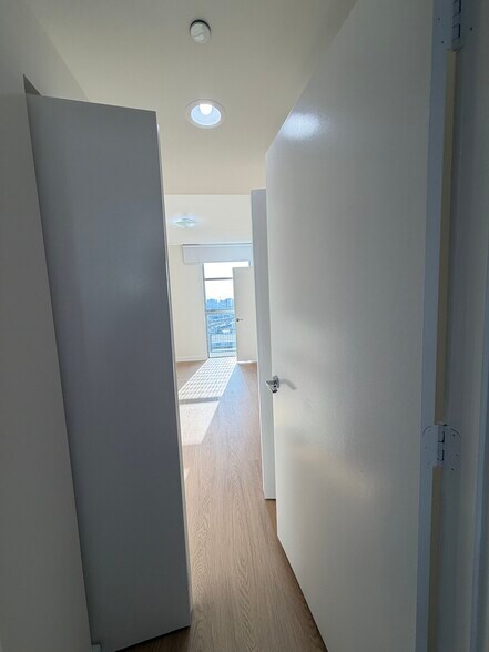 Building Photo - 1480 Biscayne Blvd