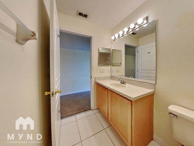 Building Photo - 14427 Ainsdale Ct