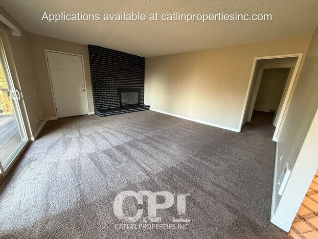 Building Photo - 1921 Teresa Way