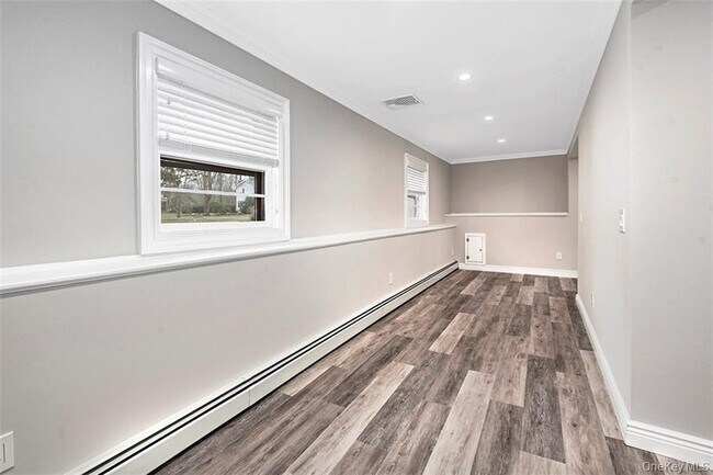 Building Photo - 74 Edgewood Rd