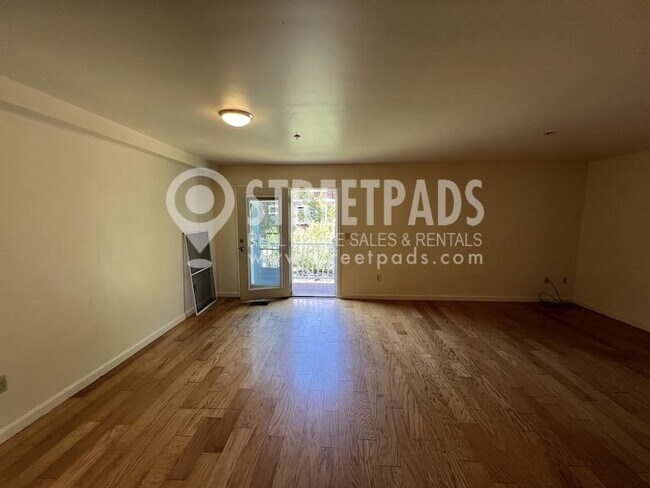 Building Photo - 4 bedroom in Boston MA 02134