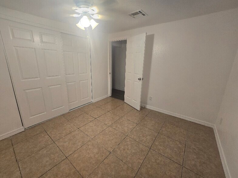 Building Photo - 4743 N 54th Ave