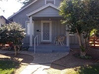 Building Photo - BEAUTIFUL HOME ON LARGE LOT W/ ADDITIONAL OFFICE SPACE