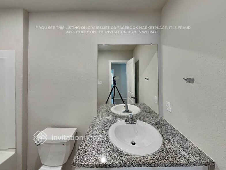 Building Photo - 5619 Basilica Pl