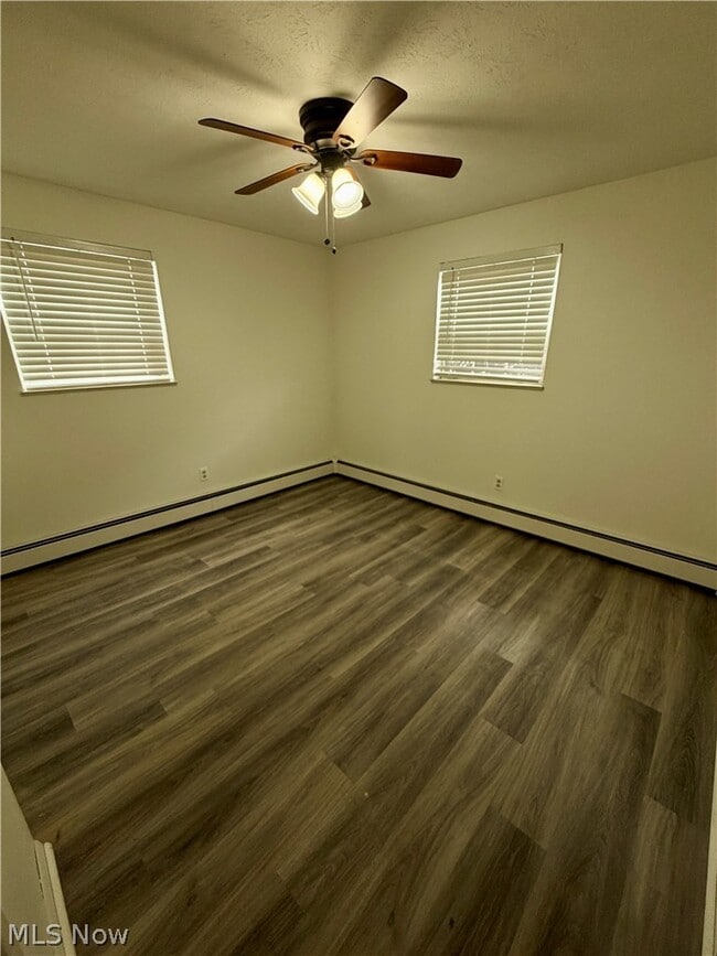 Building Photo - 369 Shields Rd