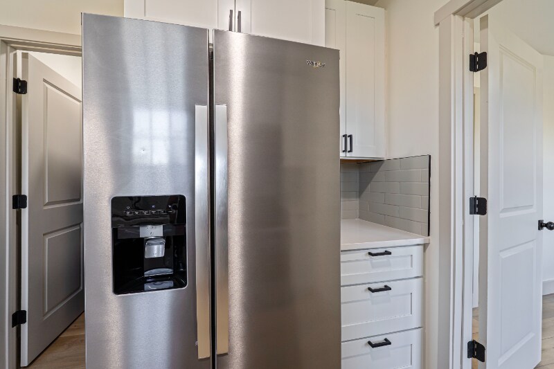 Building Photo - 605-607-607 S Champion Ave