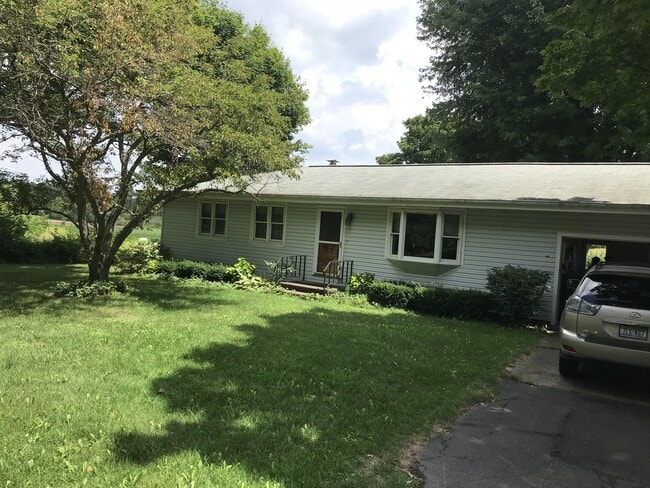 Primary Photo - 2511 Lake Wilson Rd S
