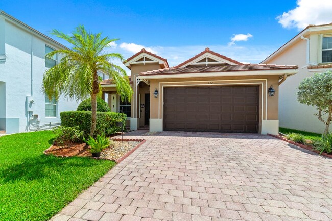 Building Photo - 132 Belle Grove Lane, Royal Palm Beach, FL 33411