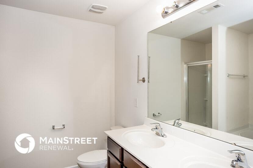 Building Photo - 5414 Graypark Dr