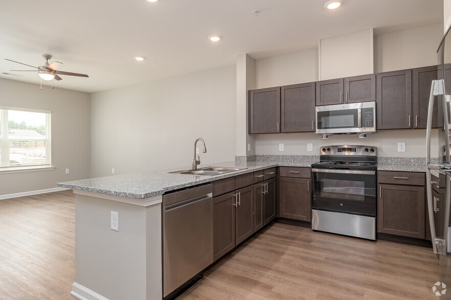 2BR, 1BA - 1,087SF - Kitchen - Union at Stonecrest (55+ Active Adults)