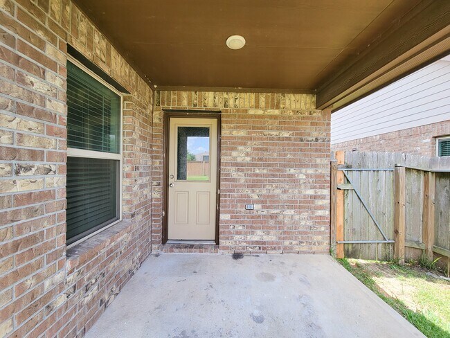 Building Photo - 29614 Breakwater Dr