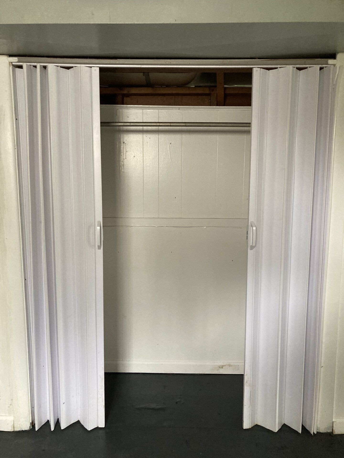 Closet in Basement Bedroom - 1 Lamar Dr