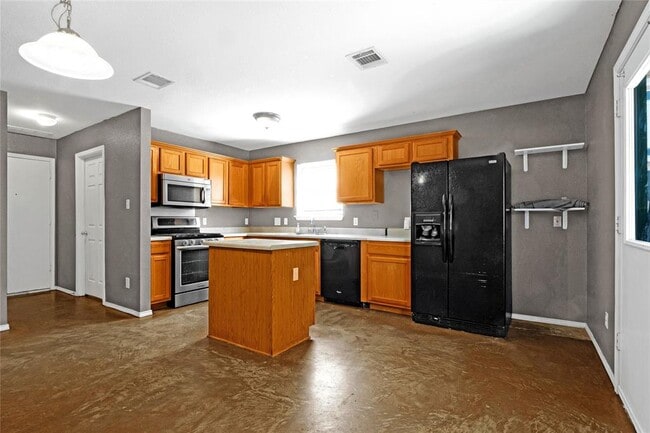 Building Photo - 3007 Rainy River Dr