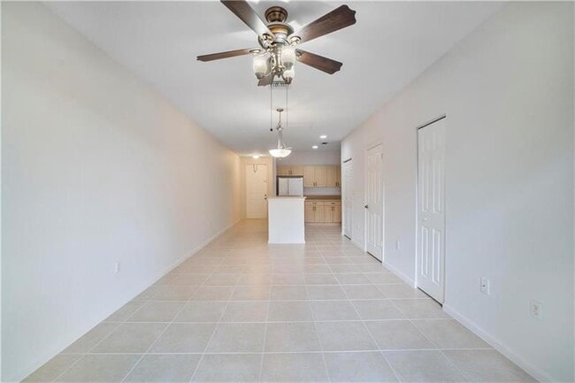 Building Photo - 6373 Landings Way