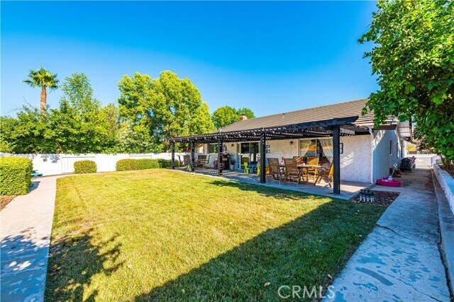 Building Photo - 23028 Canyon Lake Dr N