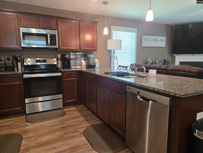 Building Photo - 1030 Matchingham Dr