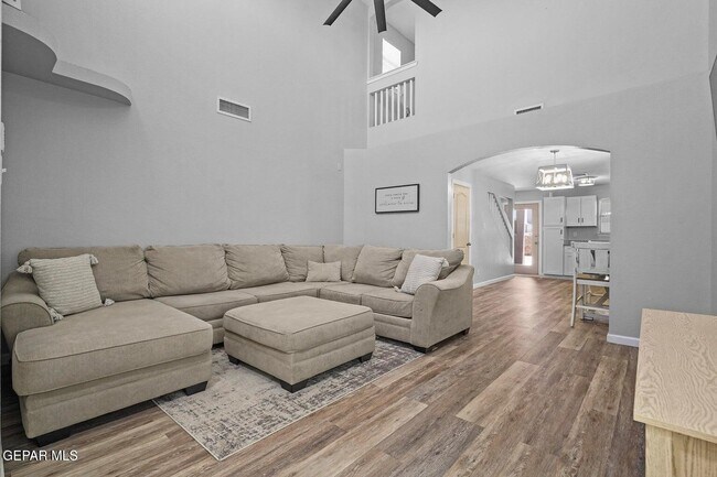 Building Photo - 14236 Rattler Point Dr