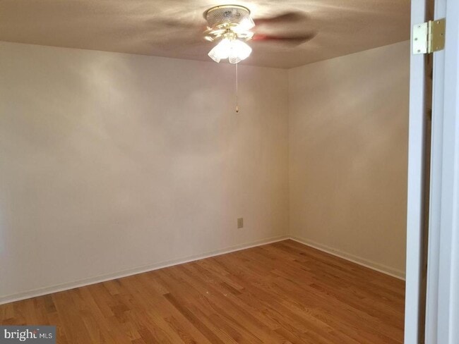 Building Photo - 13699 Southernwood Ct