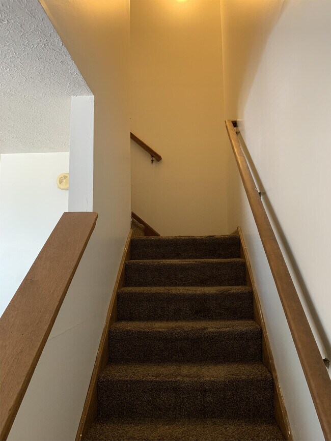 Building Photo - 1001 Fannon Dr