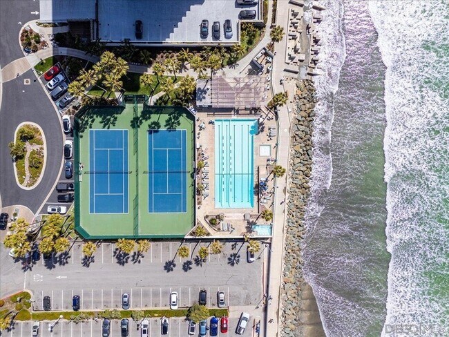 Building Photo - 1830 Avenida Del Mundo